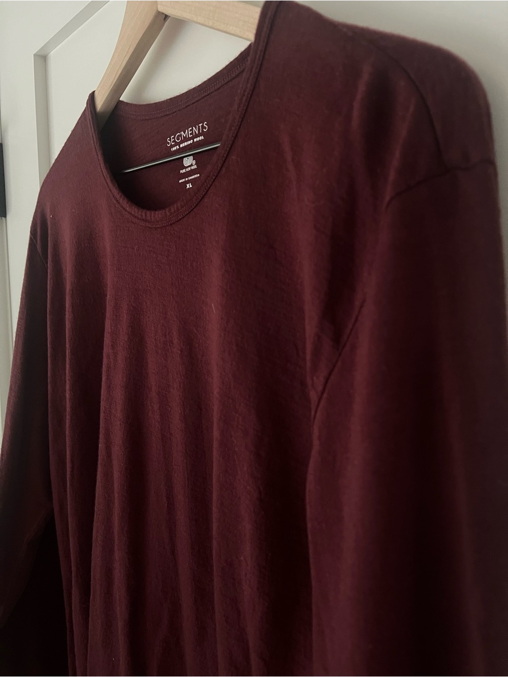 Segments 100% Merino Wool Long Sleeve Base Layer Tee Burgundy XL - Picture 4 of 9